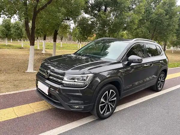 Volkswagen Tharu 2021