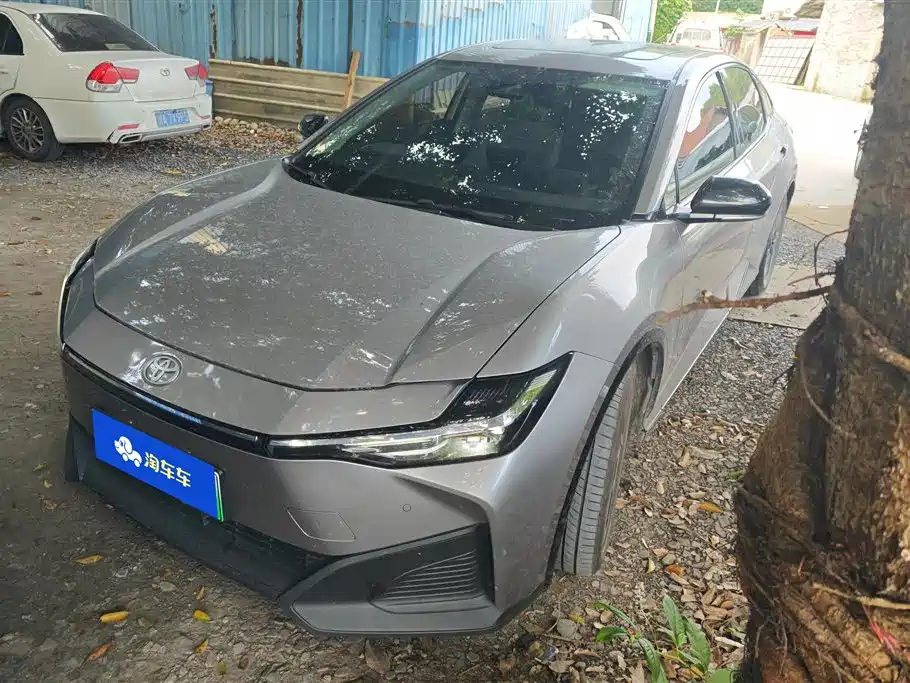 Toyota bZ3 2025