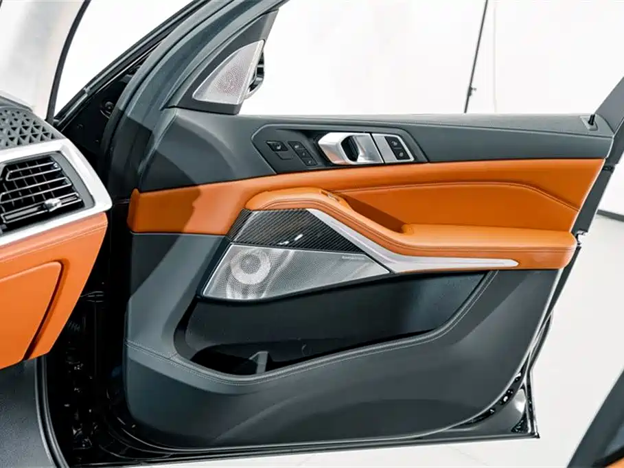 BMW X7 M60i 2025 — фото 17