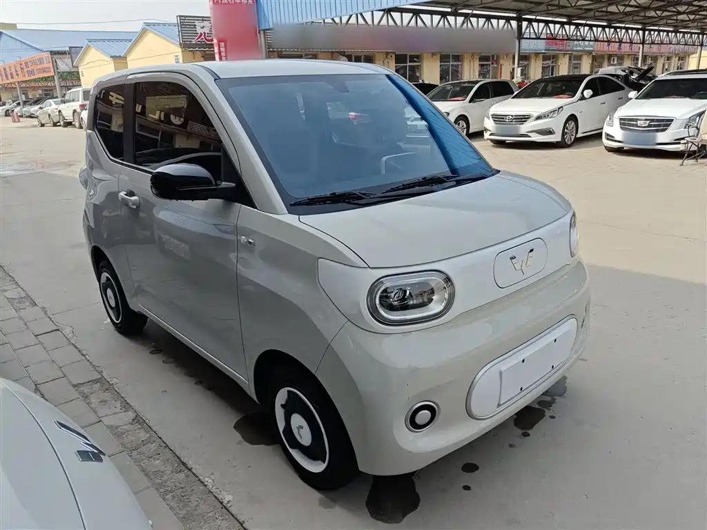 Wuling MINIEV 2025