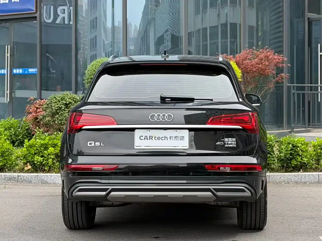 Audi Q5L 2022 — фото 3