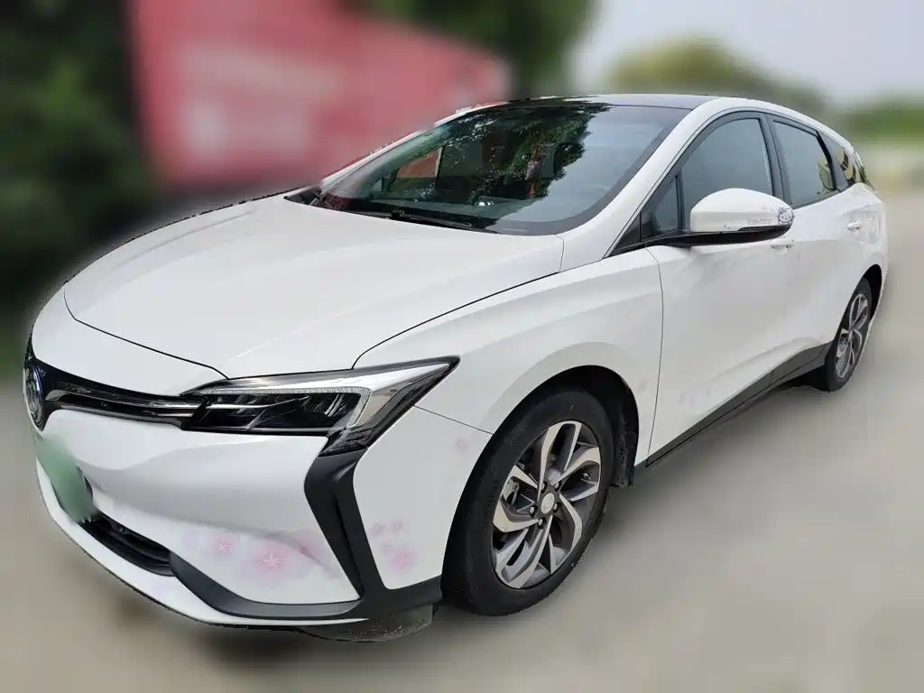 Buick Velite 6 2020 — фото 2