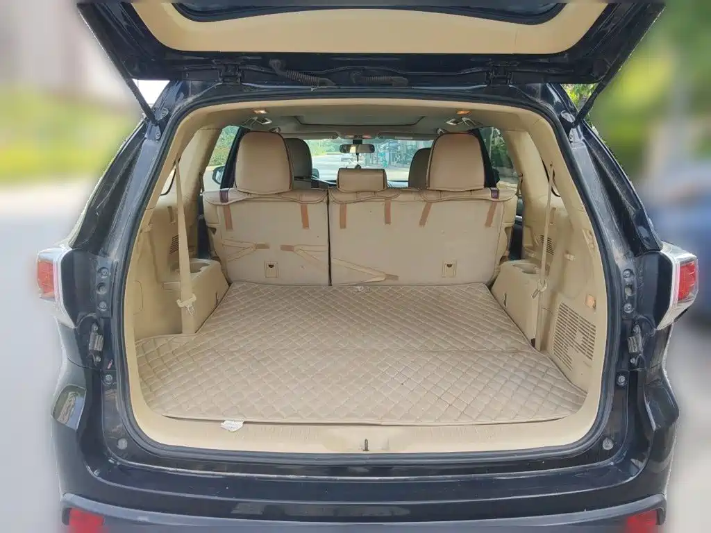 Toyota Highlander 2016 — фото 10