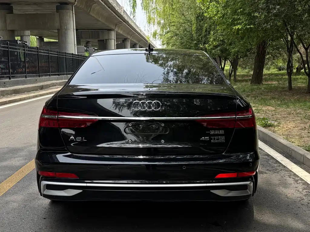 Audi A6L 2023 — фото 4