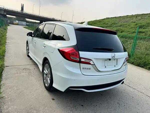 Honda Jade 2017