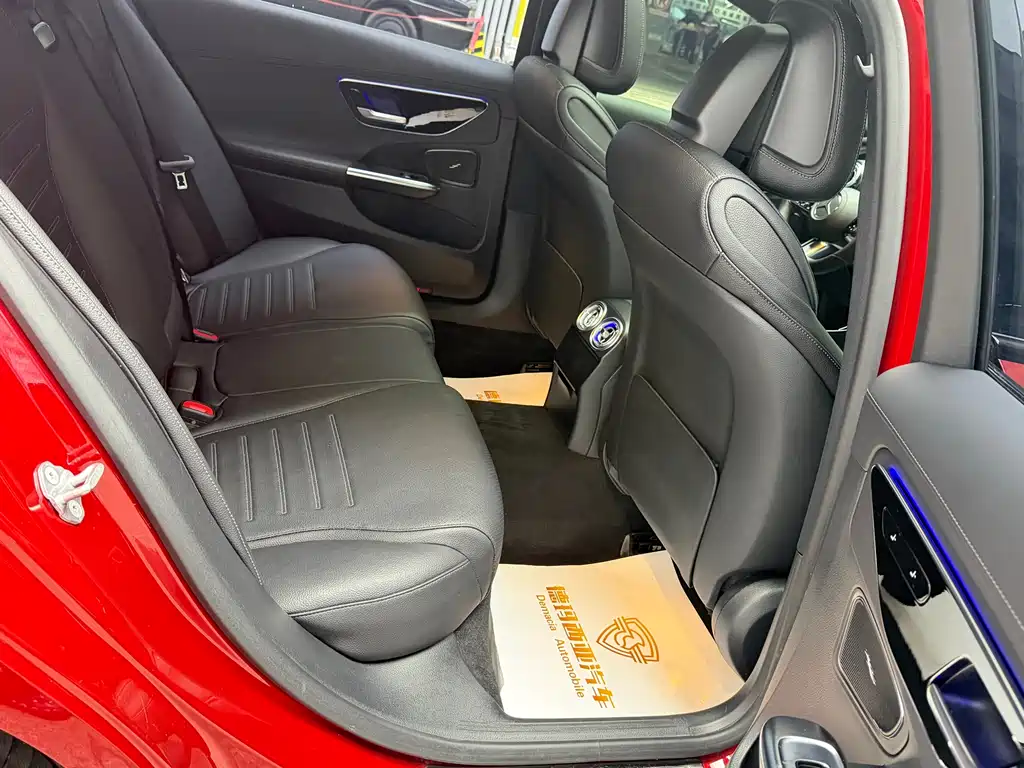 Mercedes-Benz C-Class 2021 — фото 13