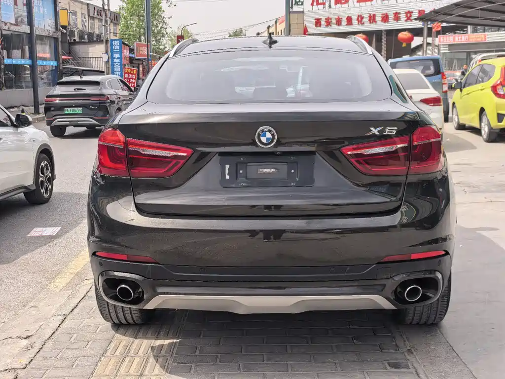 BMW X6 2015 — фото 14