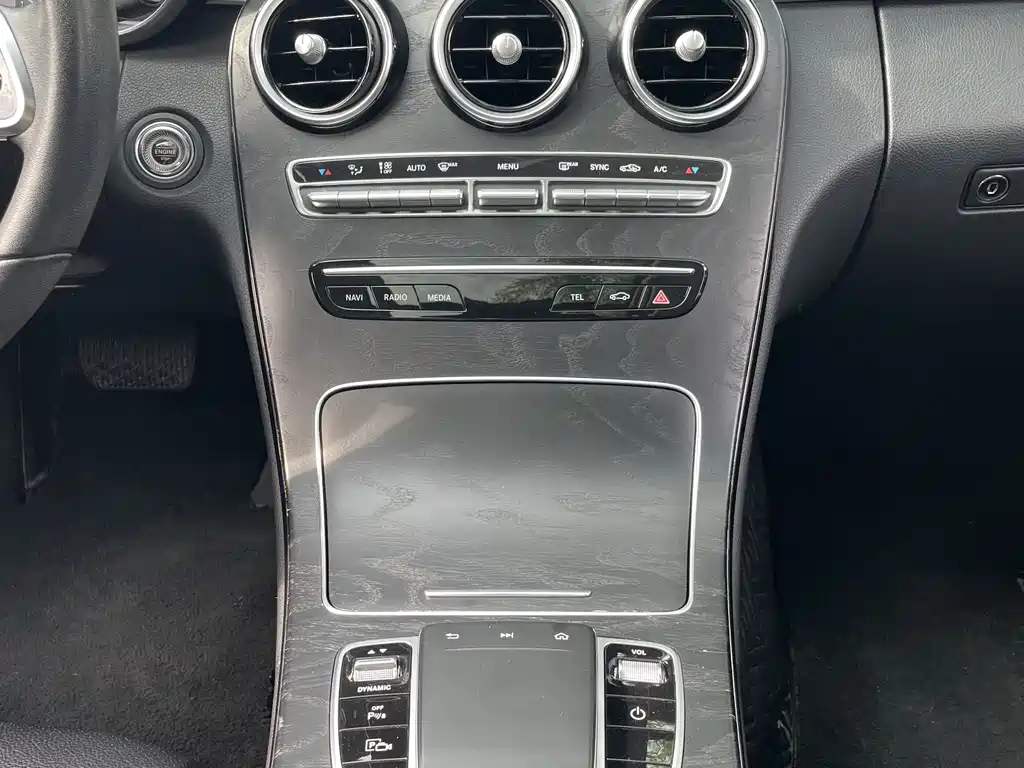 Mercedes-Benz C-Class 2019 — фото 11
