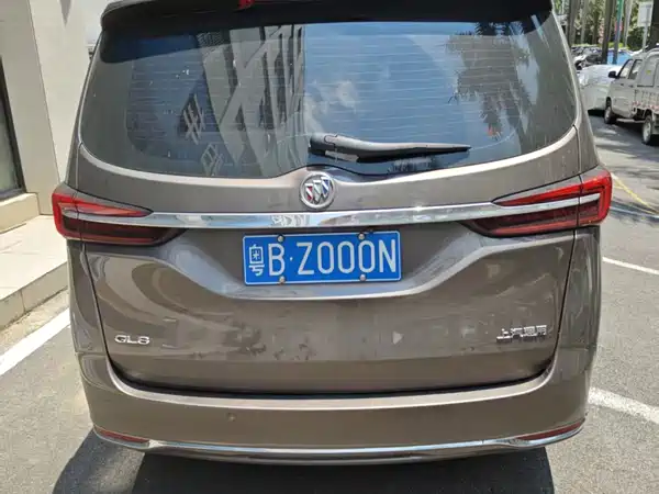 Buick GL8 2023