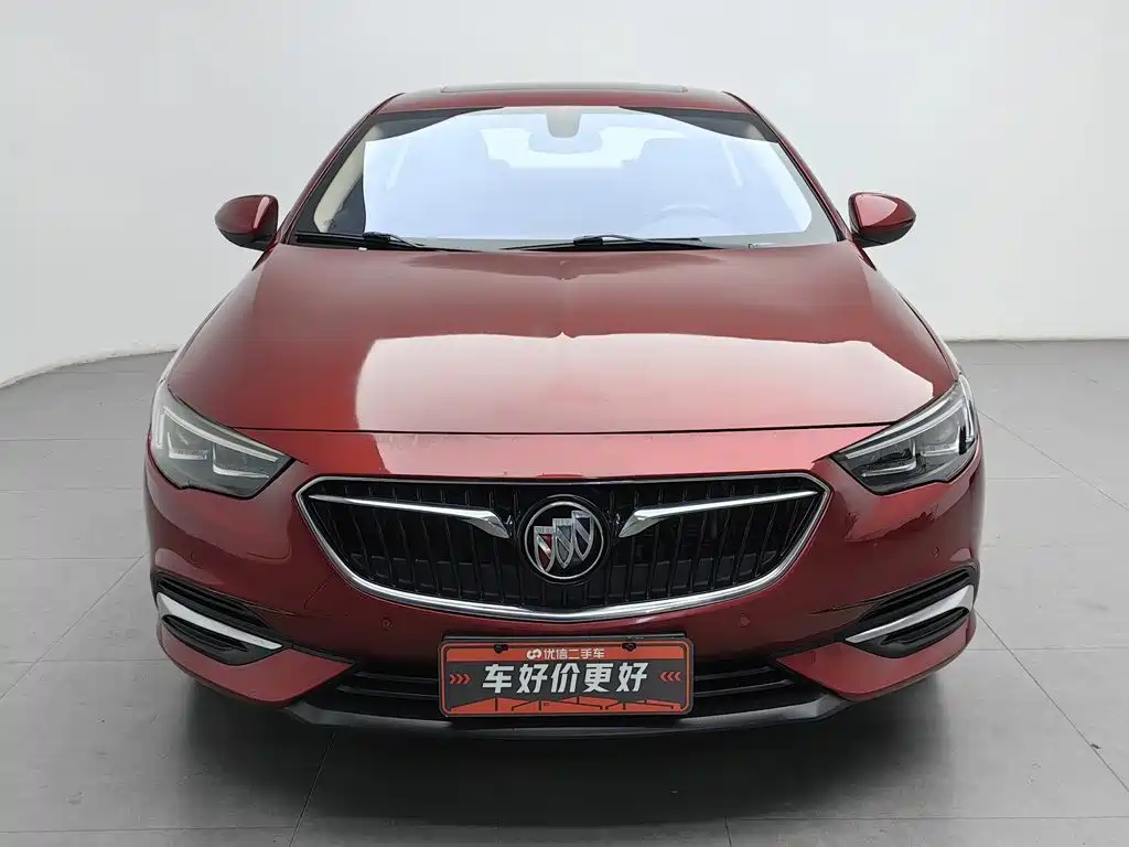 Buick Regal 2018 — фото 3