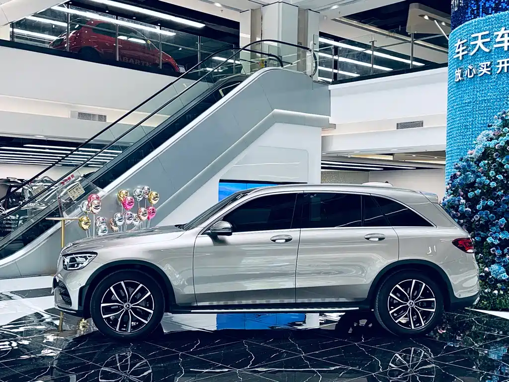 Mercedes-Benz GLC 2021