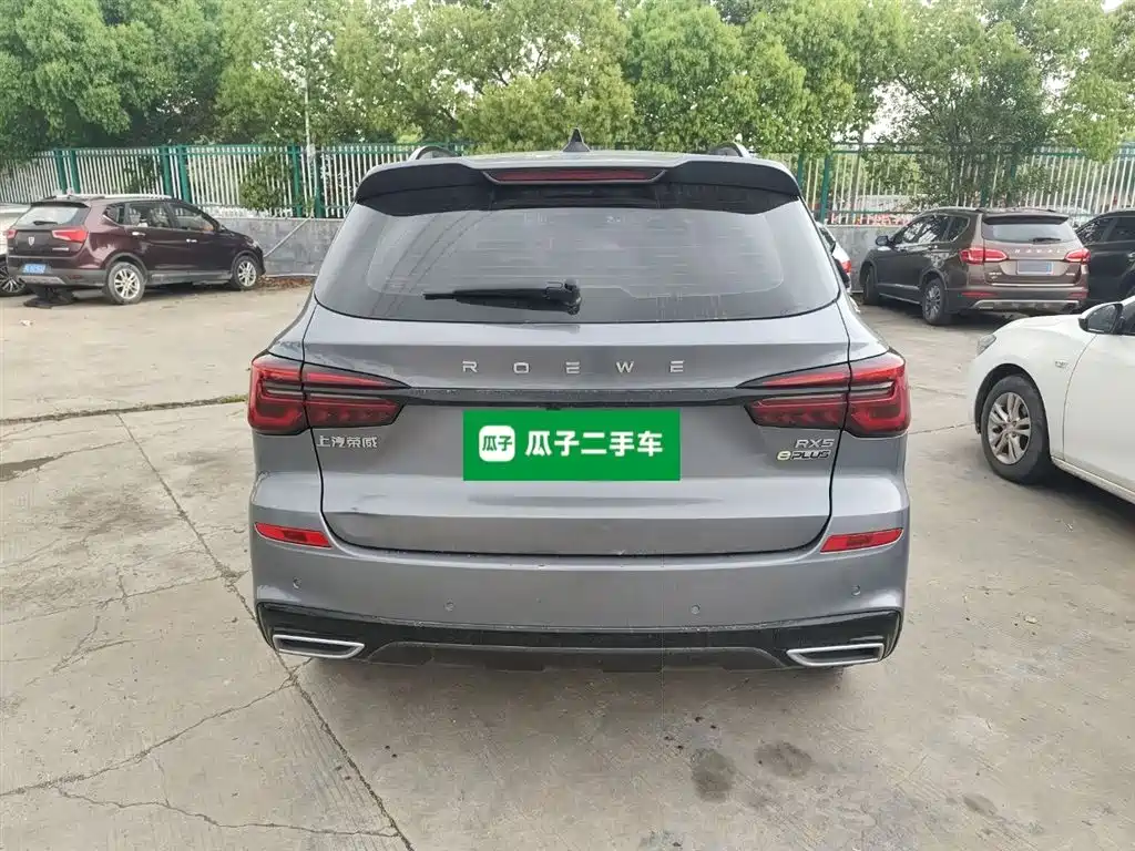 Roewe RX5 New Energy 2021 — фото 6