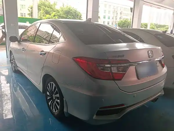 Honda Crider 2014