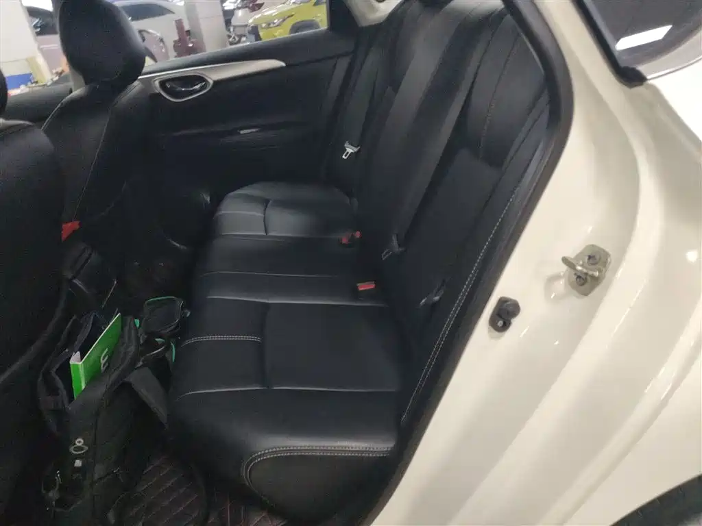 Nissan Sylphy 2019 — фото 13