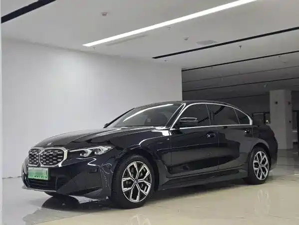 BMW i3 2023