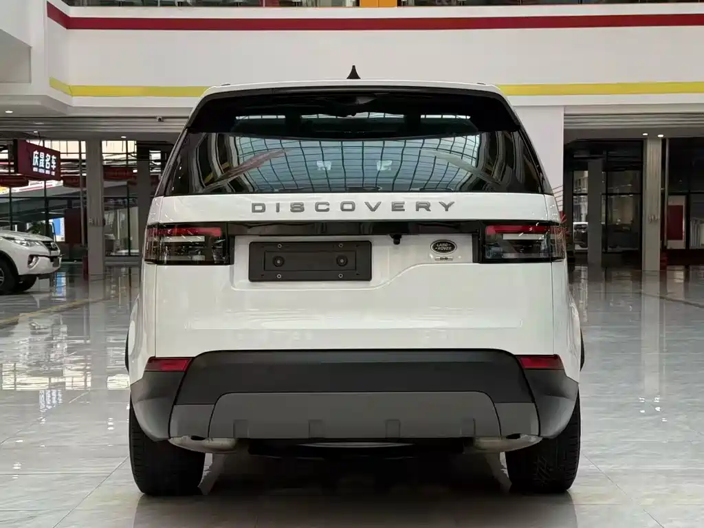 Land Rover Discovery 2018 — фото 7