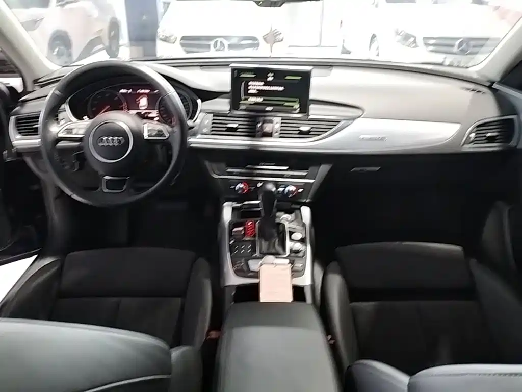 Audi A6 2018 — фото 10