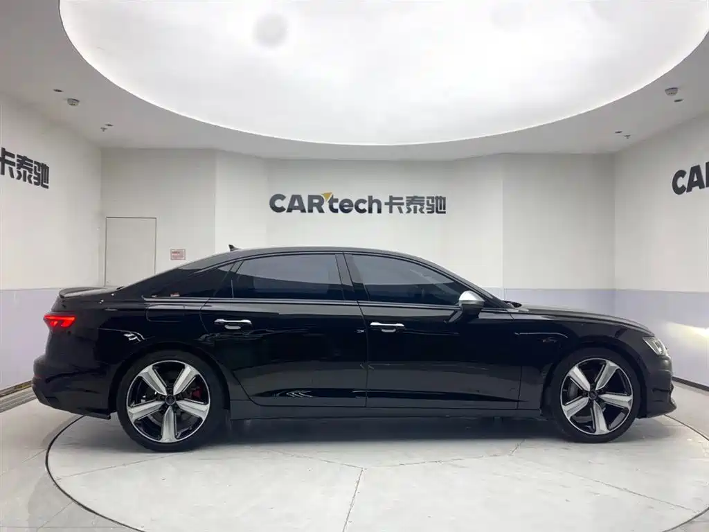 Audi A6L 2020 — фото 4