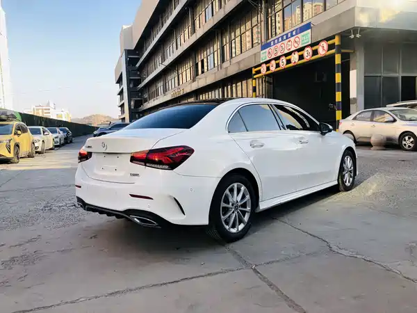 Mercedes-Benz A-Class 2021