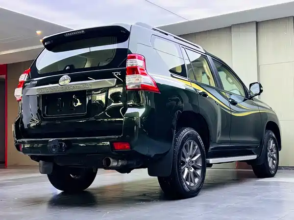 Toyota Prado 2016