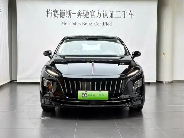 Hongqi E-QM5 2024