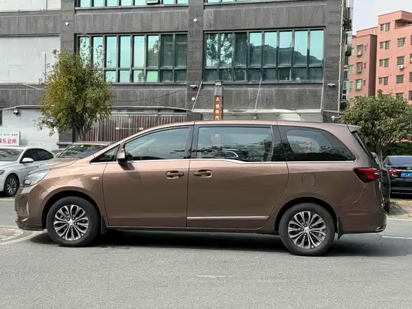 Buick GL8 2020