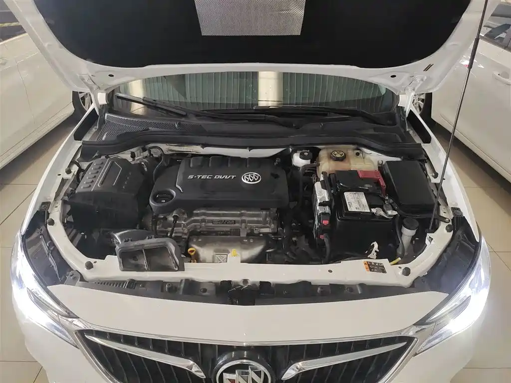 Buick Excelle 2020 — фото 16