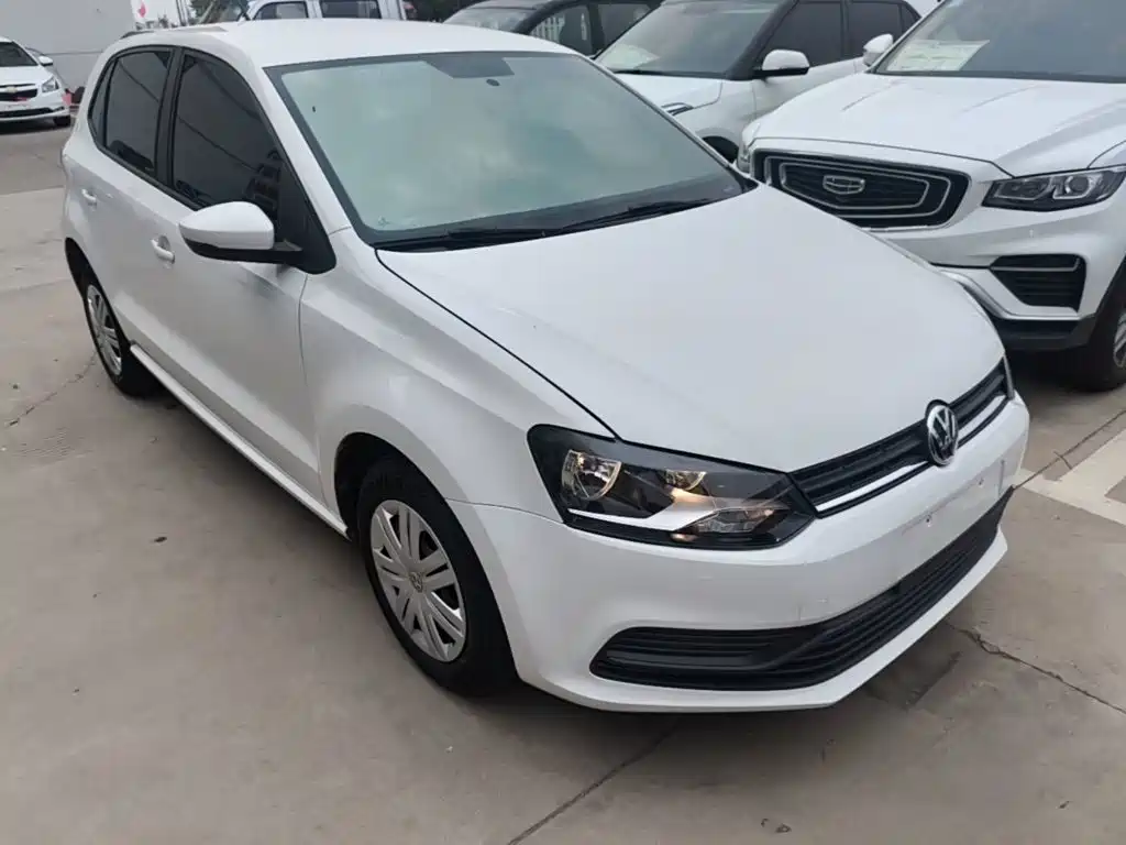 Volkswagen Polo 2017 — фото 22