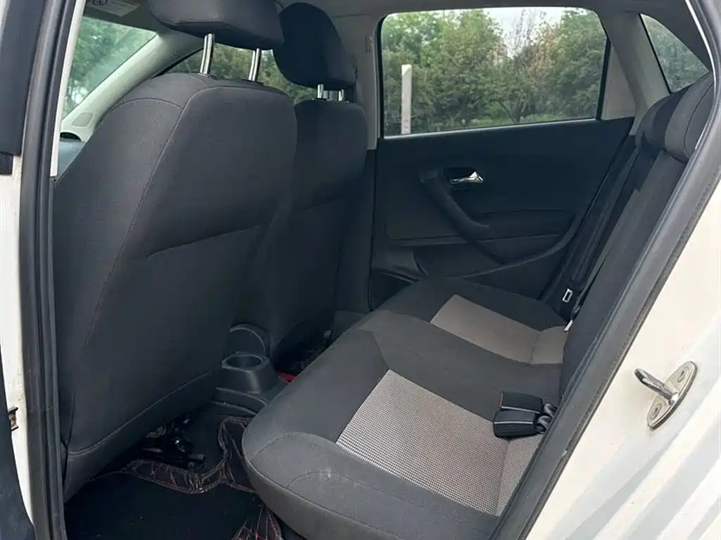 Volkswagen Polo 2016