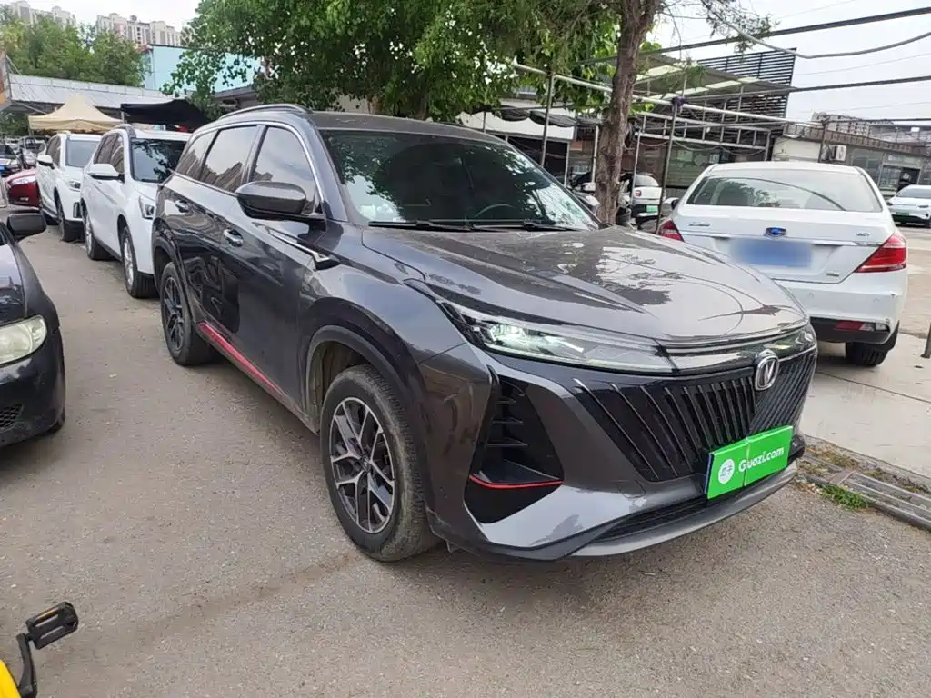 Changan CS75PLUS 2023 — фото 4