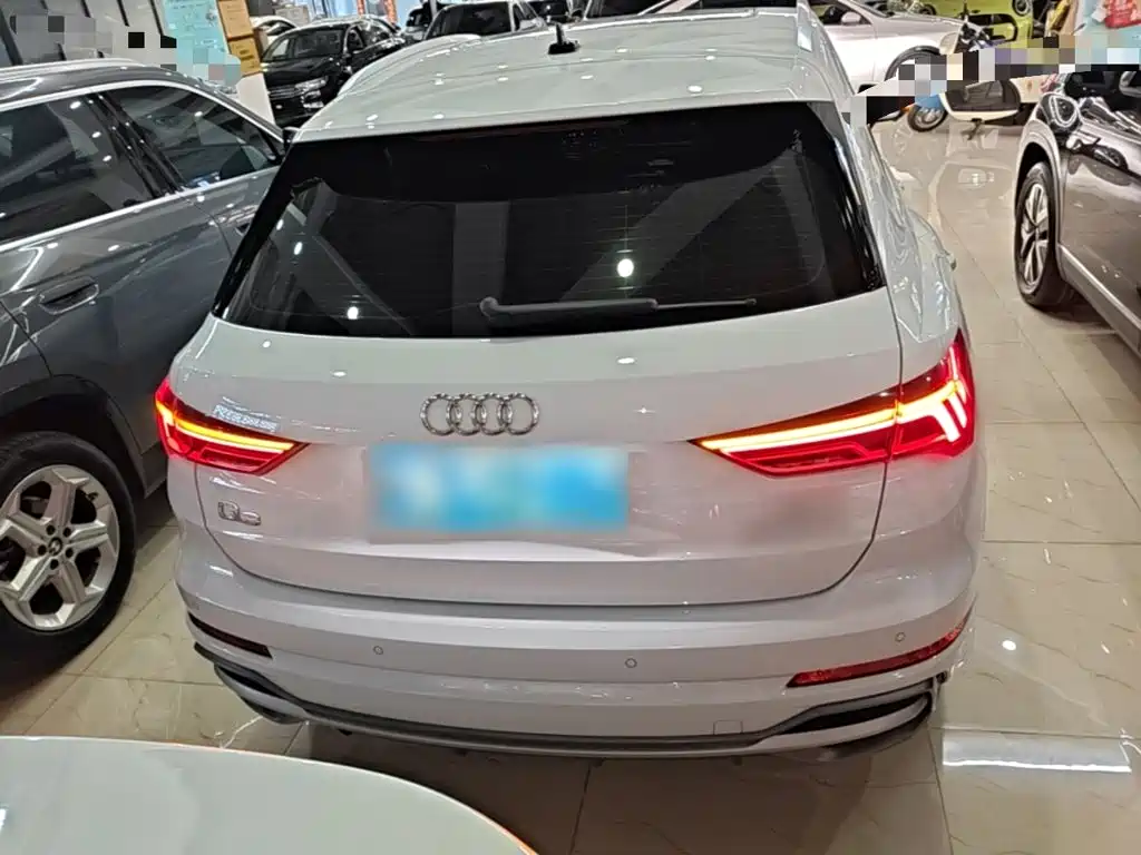 Audi Q3 2022