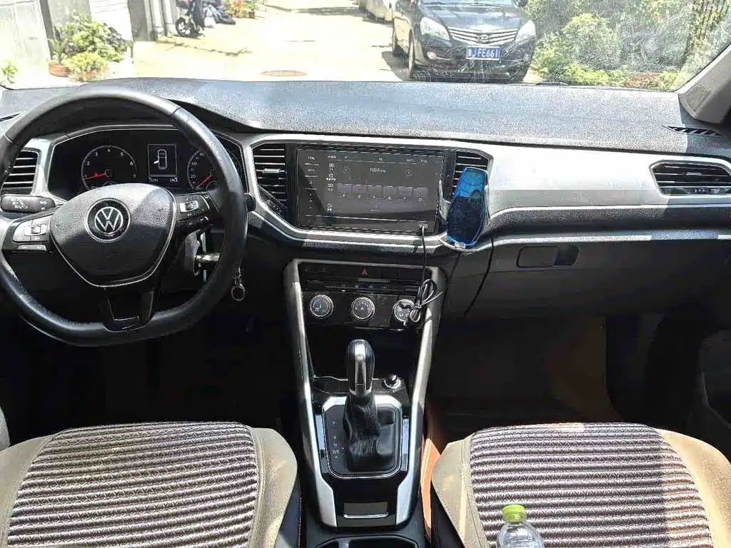 Volkswagen T-Roc 2022