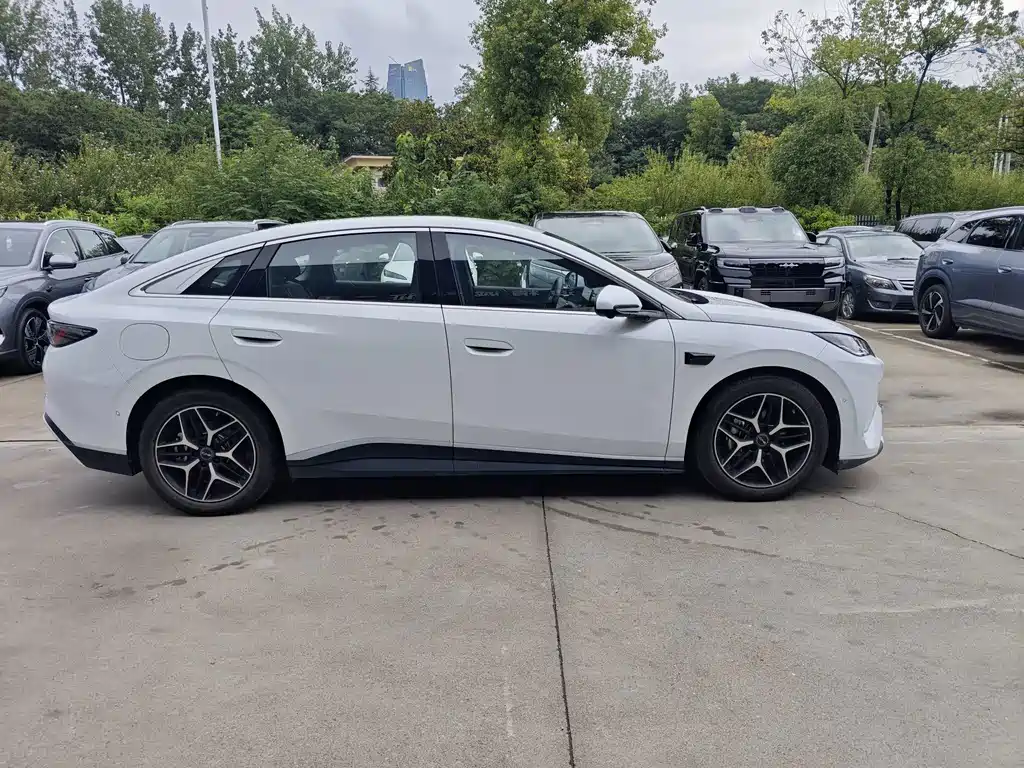 BYD Seal 06 2025