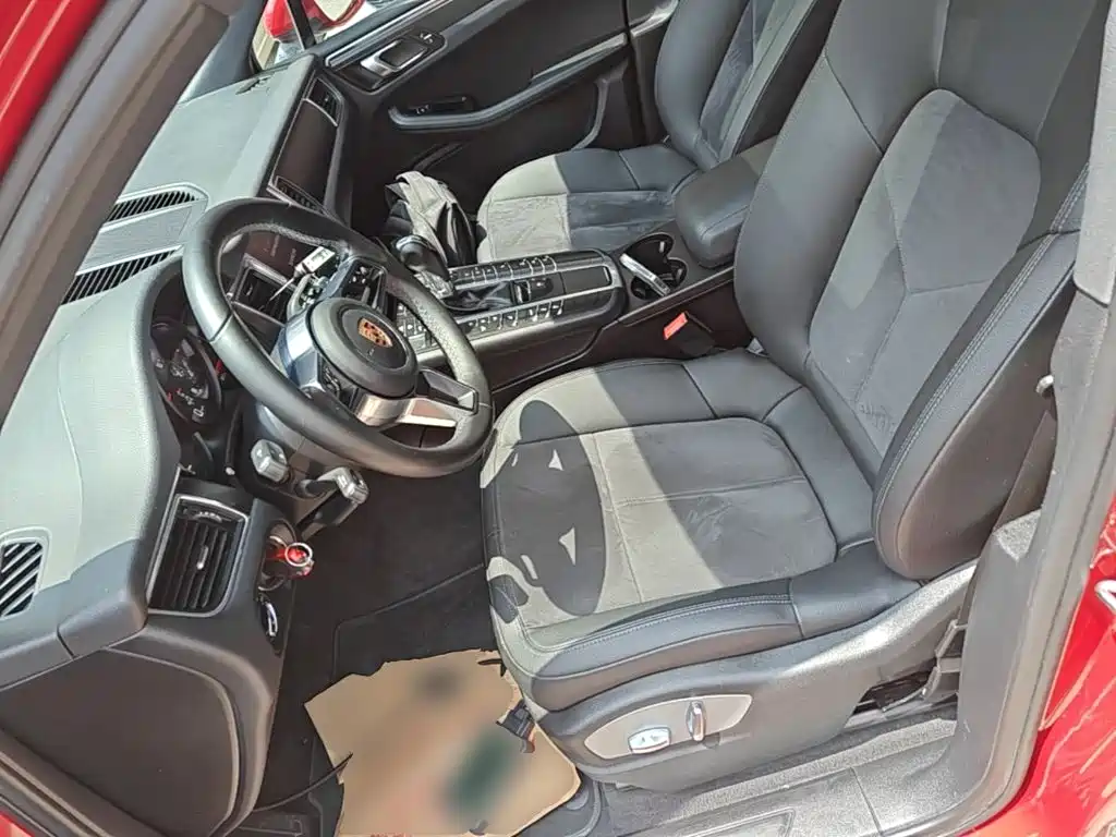 Porsche Macan 2018 — фото 15