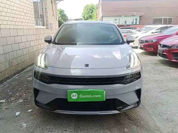 Lynk & Co 06 EM-P 2021
