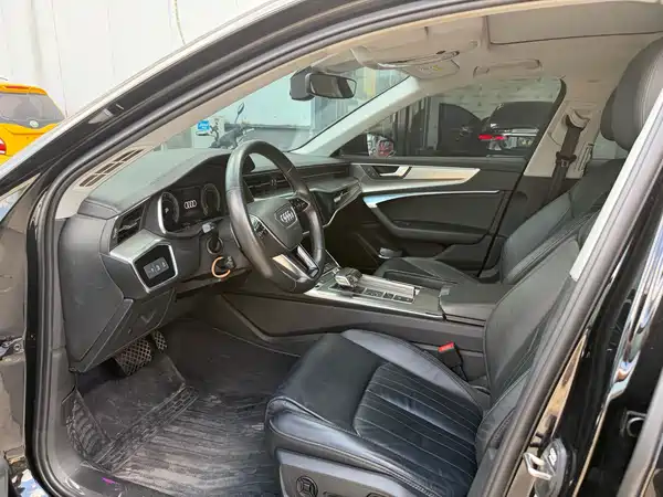 Audi A6L 2021