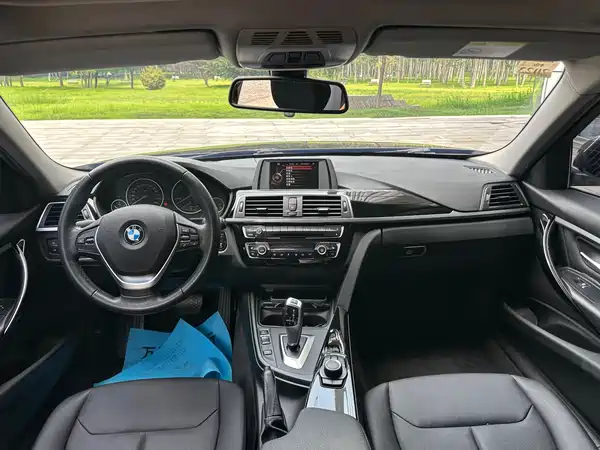 BMW 3 Series 2017