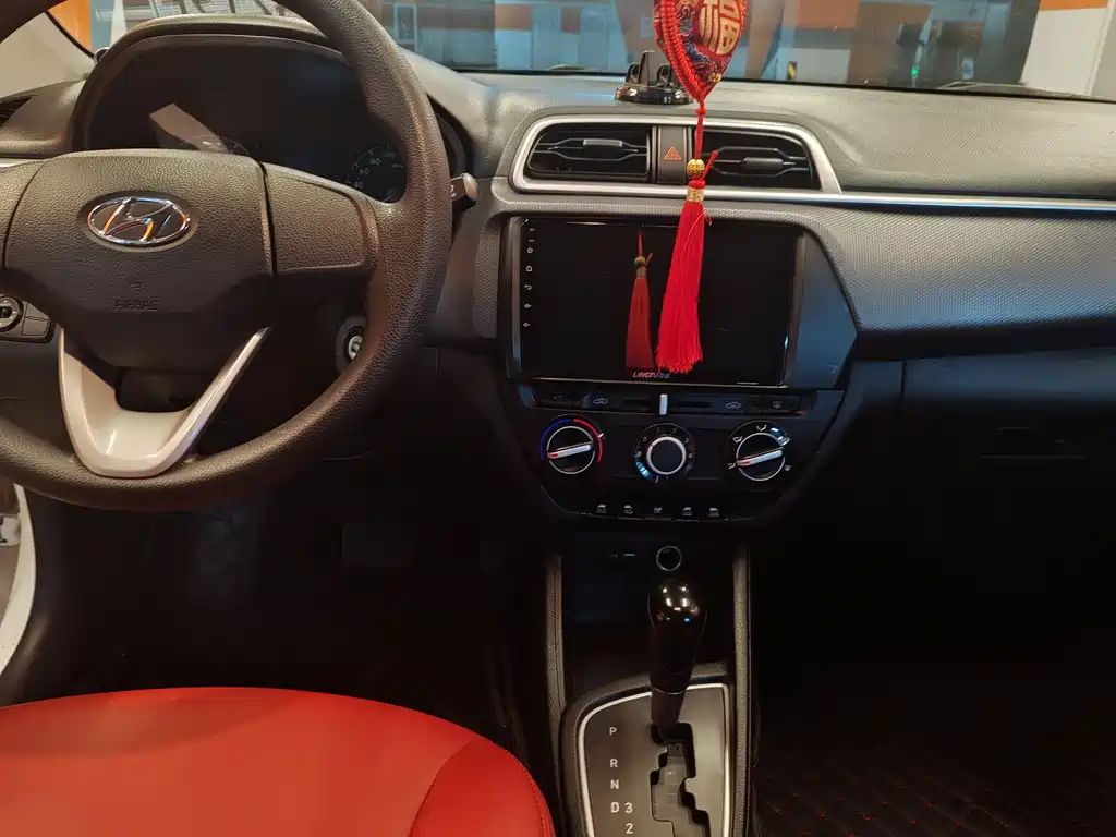 Hyundai Verna 2019 — фото 7