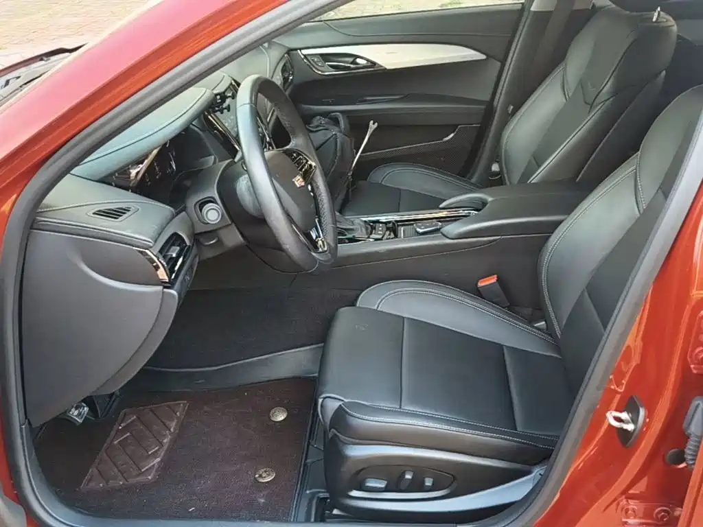 Cadillac ATS-L 2018 — фото 15