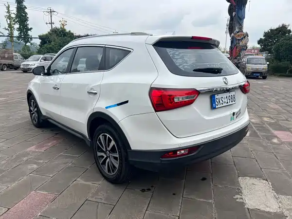 Dongfeng Scenery 580 2016