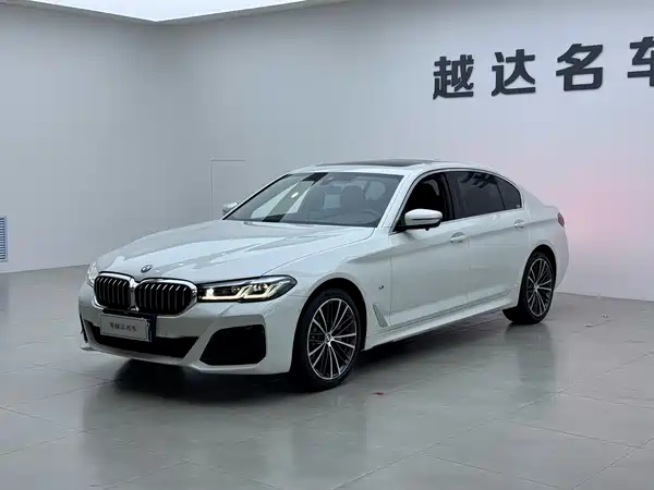 BMW 5 Series 2023
