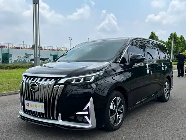 GAC Trumpchi M6 2021
