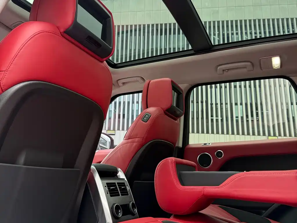 Land Rover Range Rover Sport 2021 — фото 13