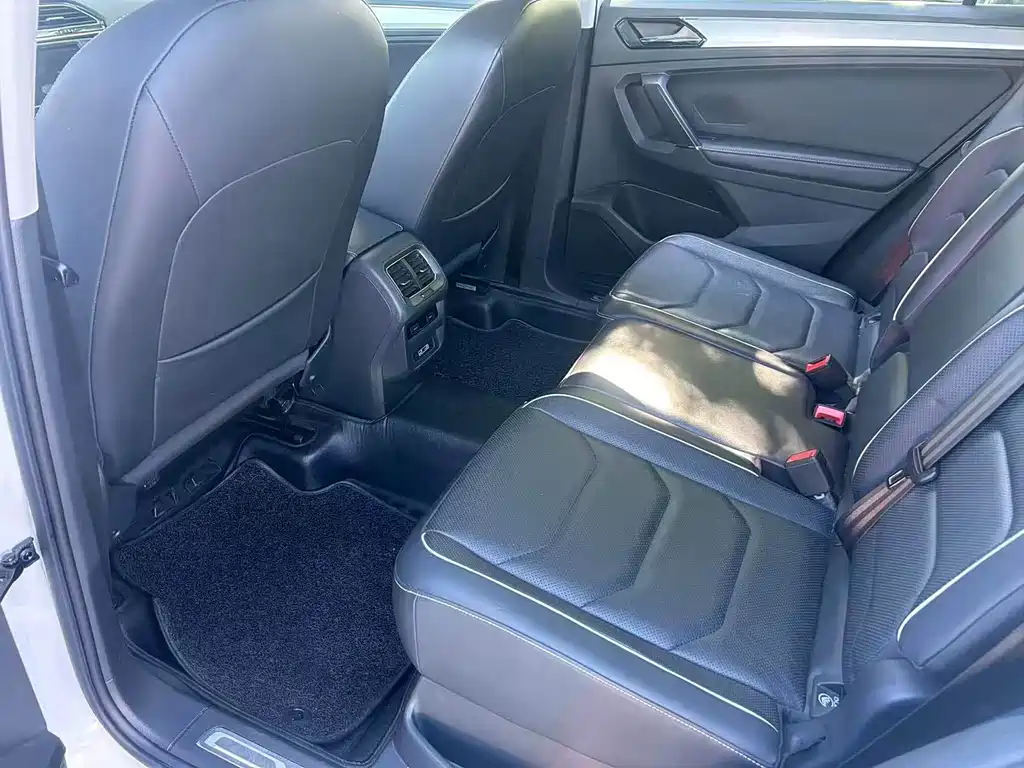 Volkswagen Tiguan L 2017