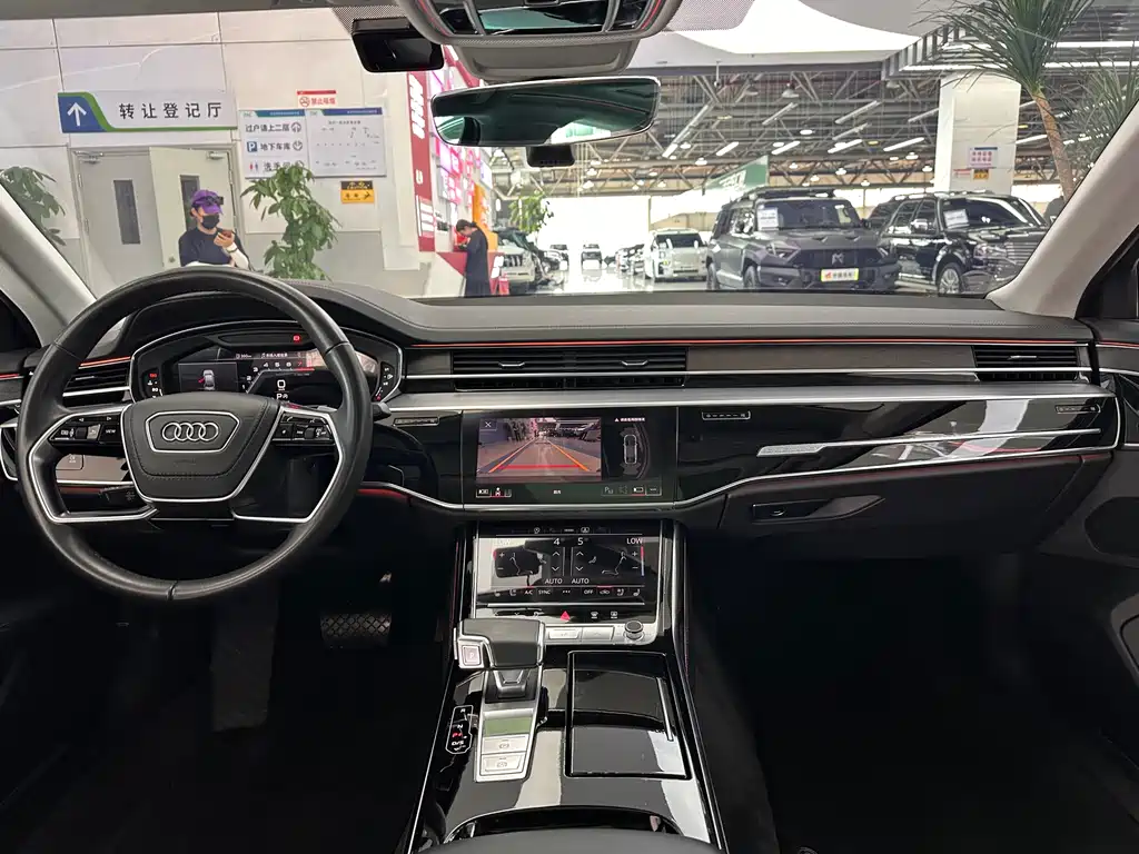 Audi A8 2023 — фото 14