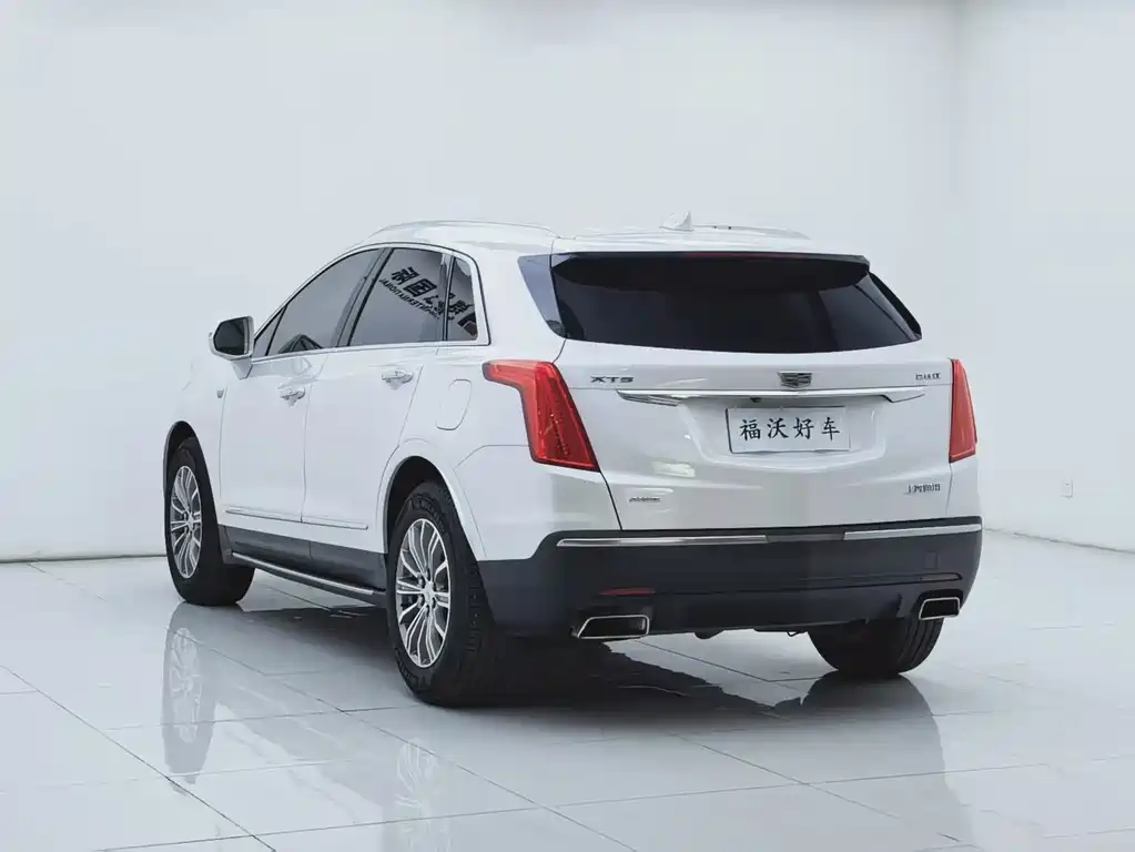 Cadillac XT5 2018 — фото 34