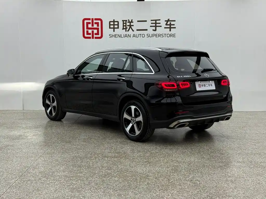 Mercedes-Benz GLC 2023