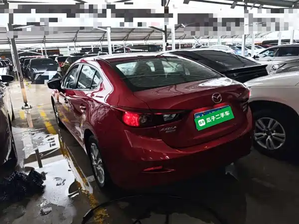 Mazda 3 Axela 2016