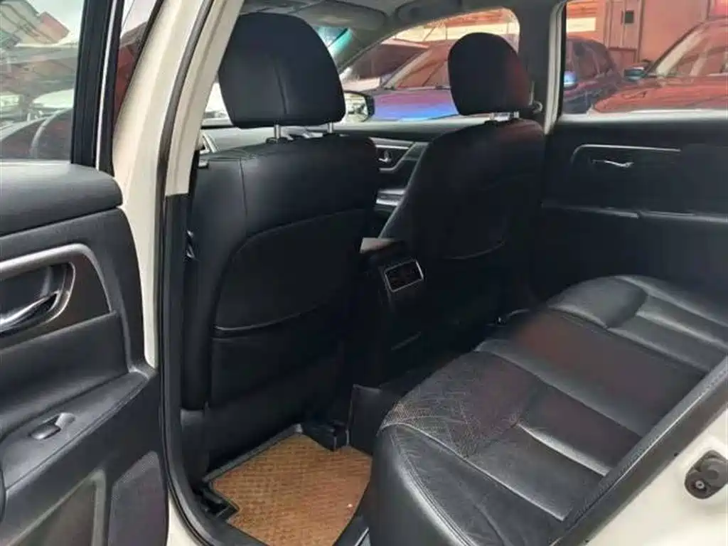 Nissan Teana 2014