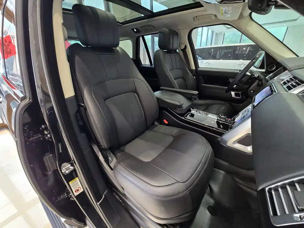 Land Rover Range Rover 2019 — фото 13